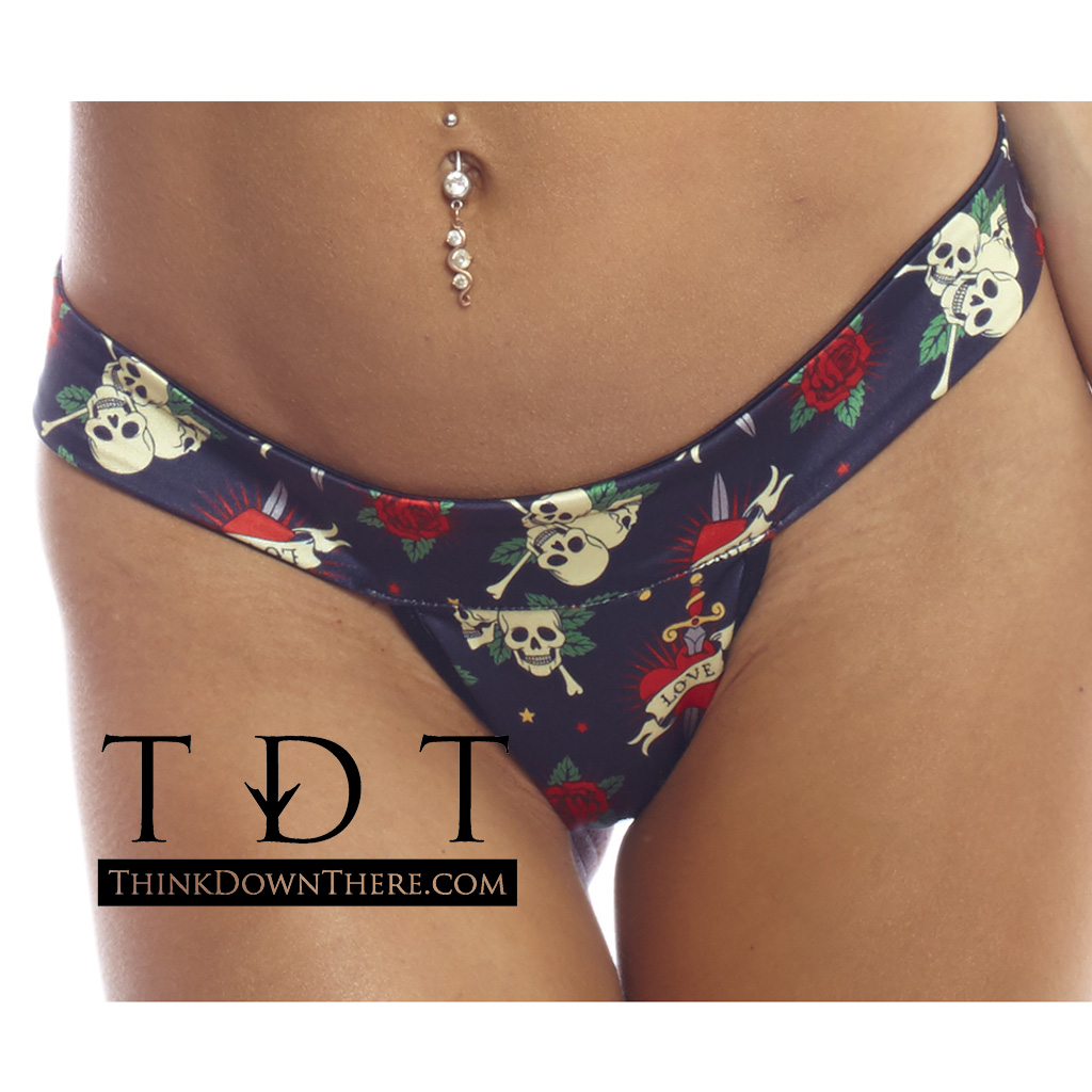 Body Zone Reversible Skulls Comfort Strap T-Back Thong - RS005